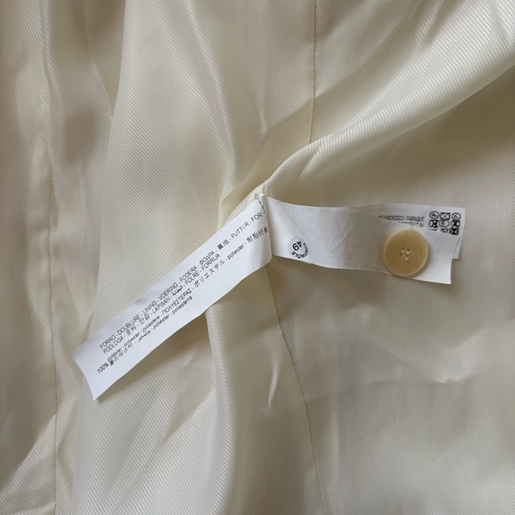Zara Women's Ivory Double-Breasted Trench Coat - Picture 6 of 12